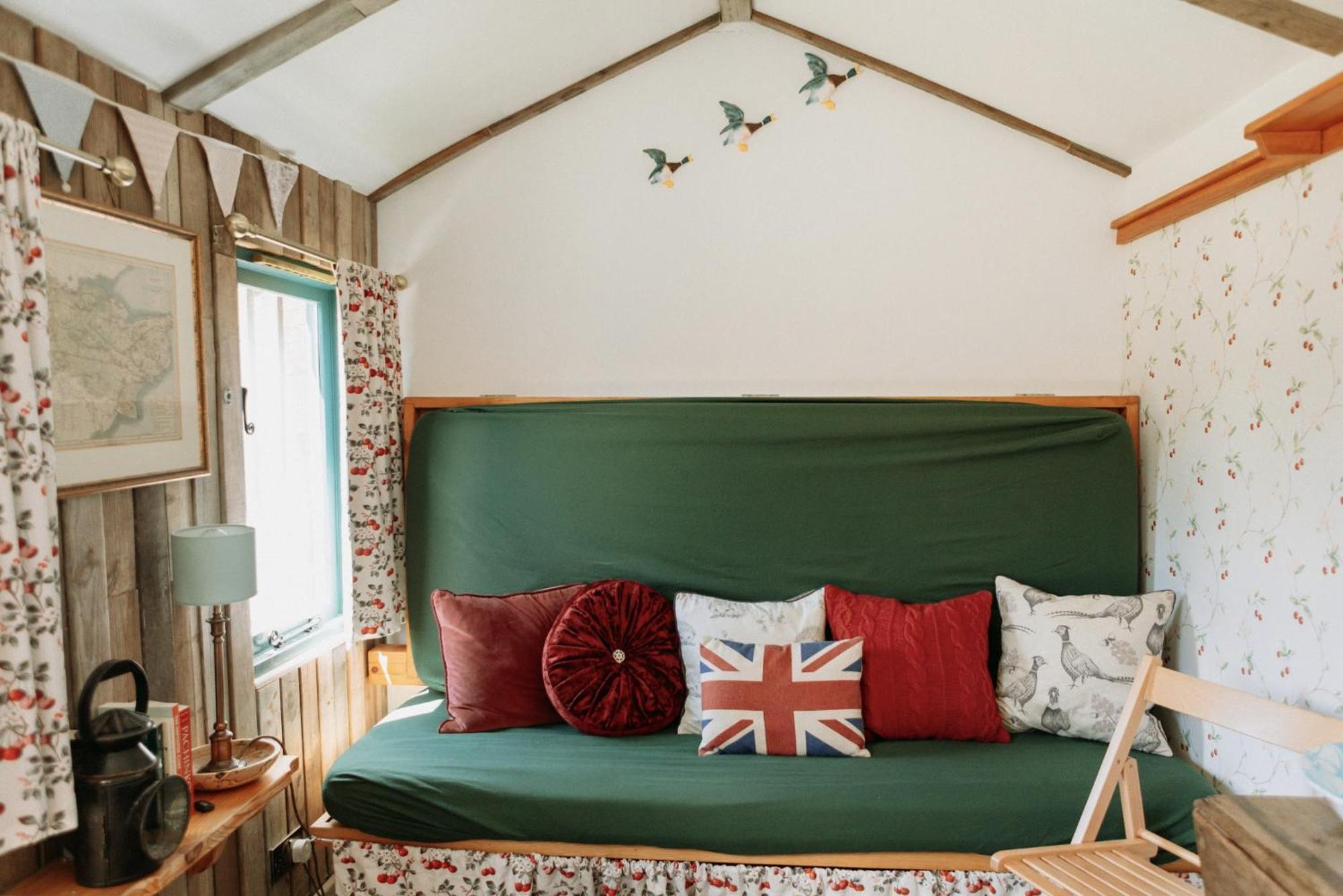 Truly Kentish Holiday Lets Teynham Phòng bức ảnh